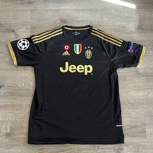 レアJuventus DYBALA 21 シャツ S 黒金2015-2016 060625558196-